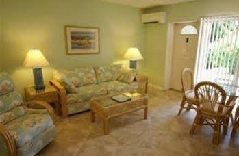 Inn Sandpiper - Florida 2*