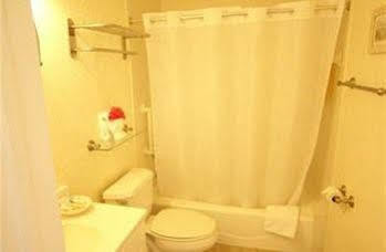 Inn Sandpiper - Florida 2*