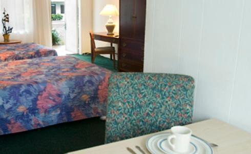 Travelodge Monaco Motel