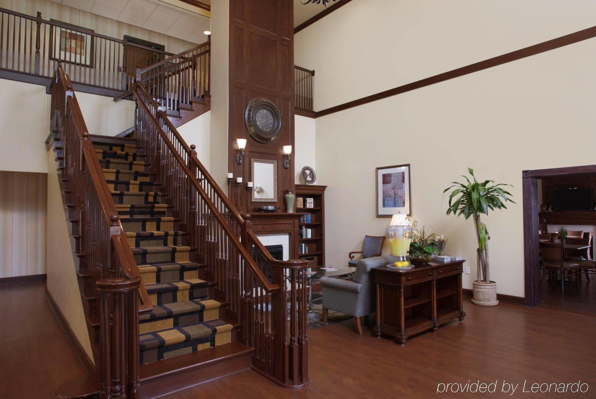 Hotel Western First Coast And 3*