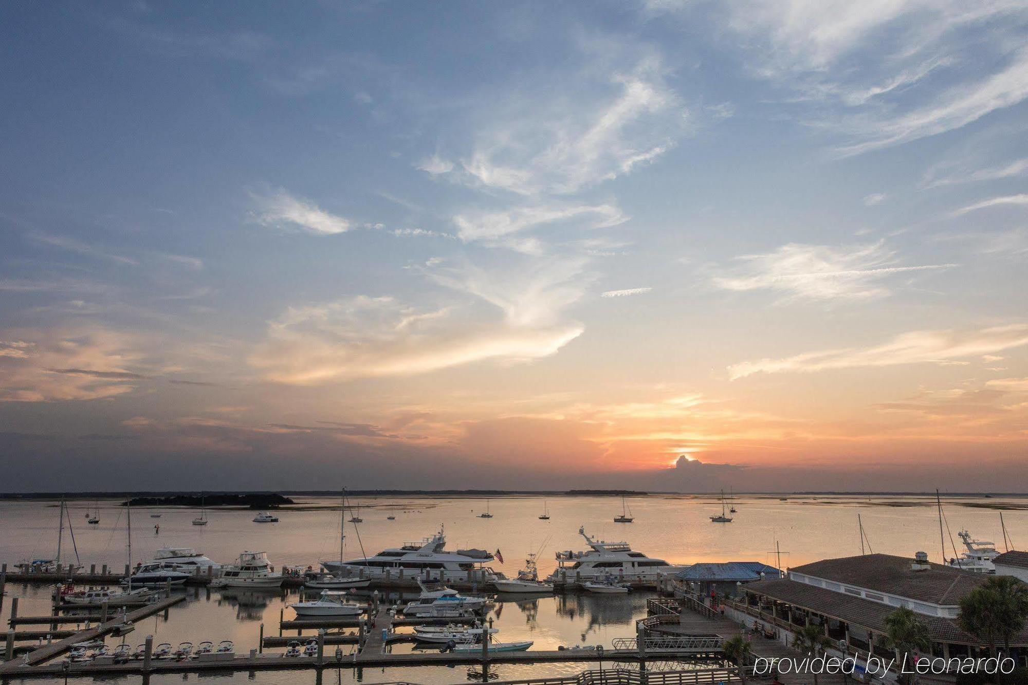 Hampton & Amelia Island-historic Harbor Front Hotel