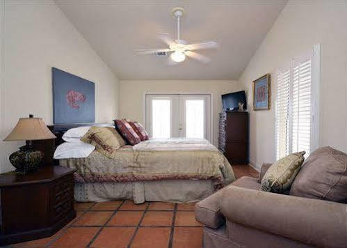 Hotel Vacation Homes By Rmi