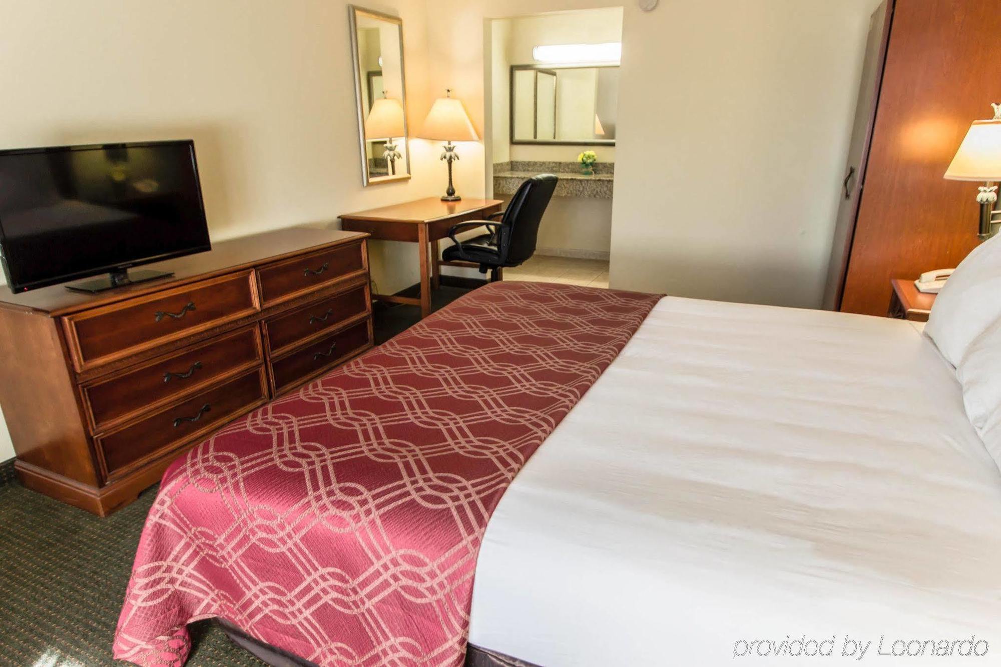 Hotel Stayable At Florida Mall