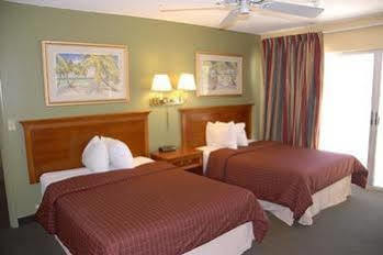Hotel Jefferson Treasure Island