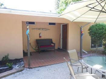 Parrot Nest Inn Sanibel