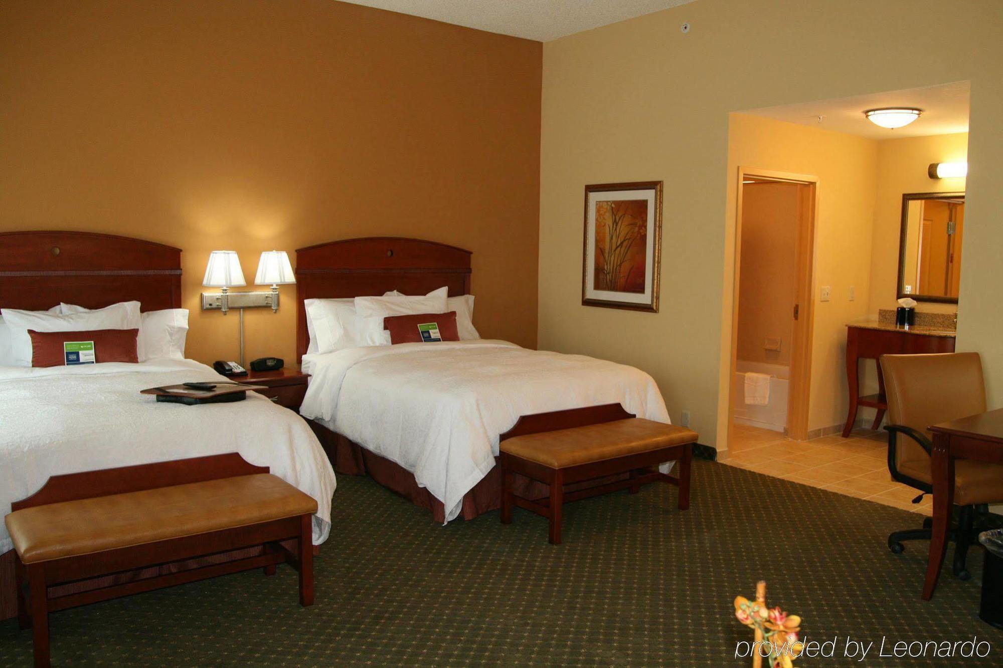 Hotel Hampton & 3*