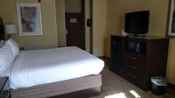 Hotel Express & Perry, An Ihg 2*