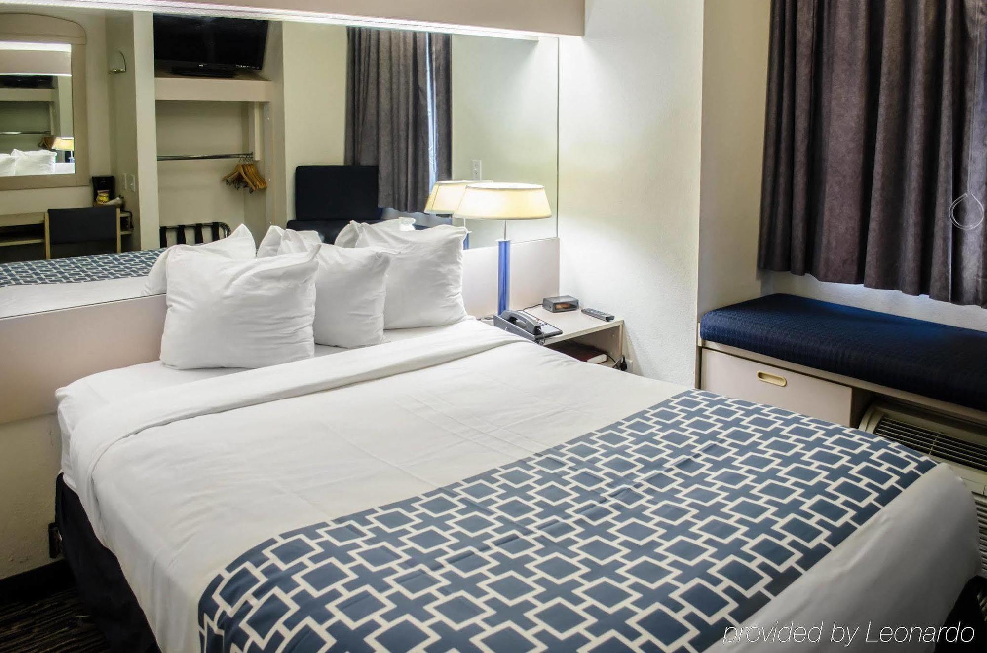 Super 8 By Wyndham 2* Pensacola