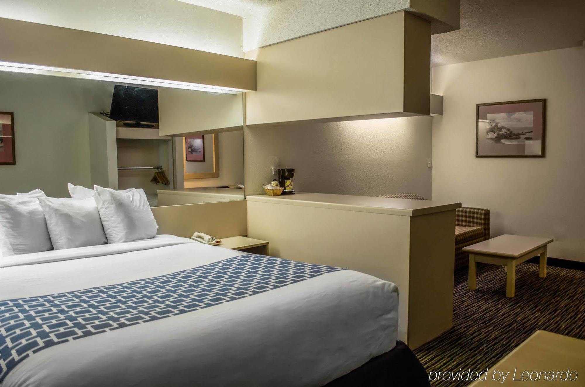 Super 8 By Wyndham