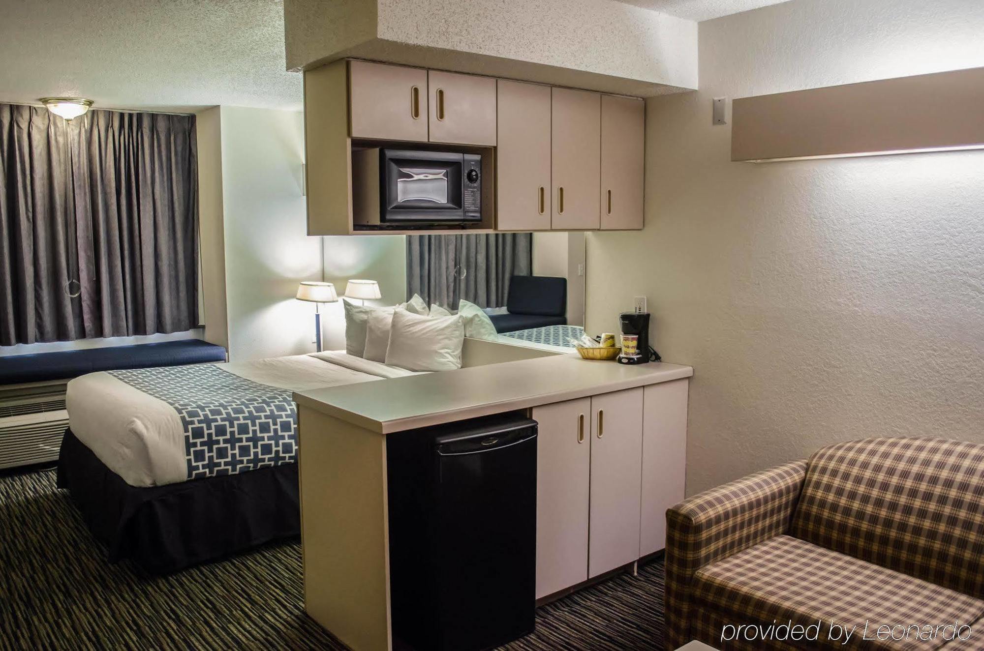 Hotel Super 8 By Wyndham