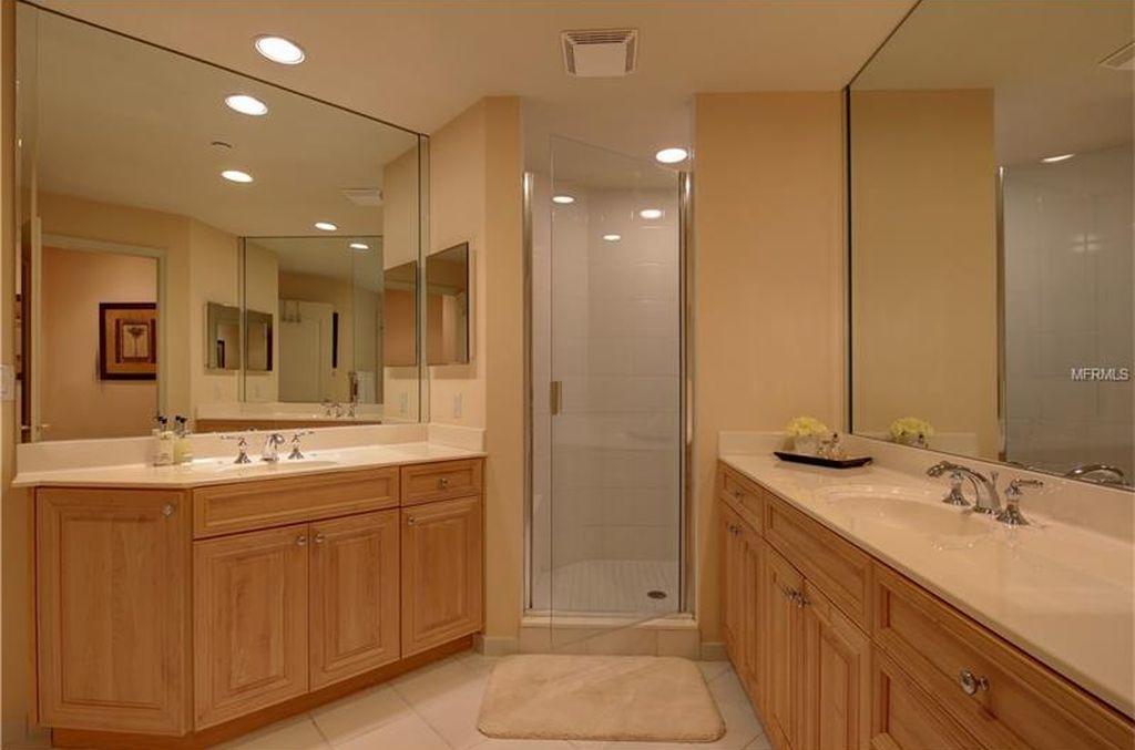 Apartment Belle Harbor 509m Stunning Luxury With Panoramic Water View. 23072 Clearwater Beach
