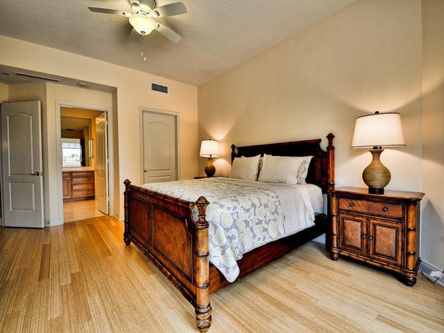 Apartment Belle Harbor 509m Stunning Luxury With Panoramic Water View. 23072 *