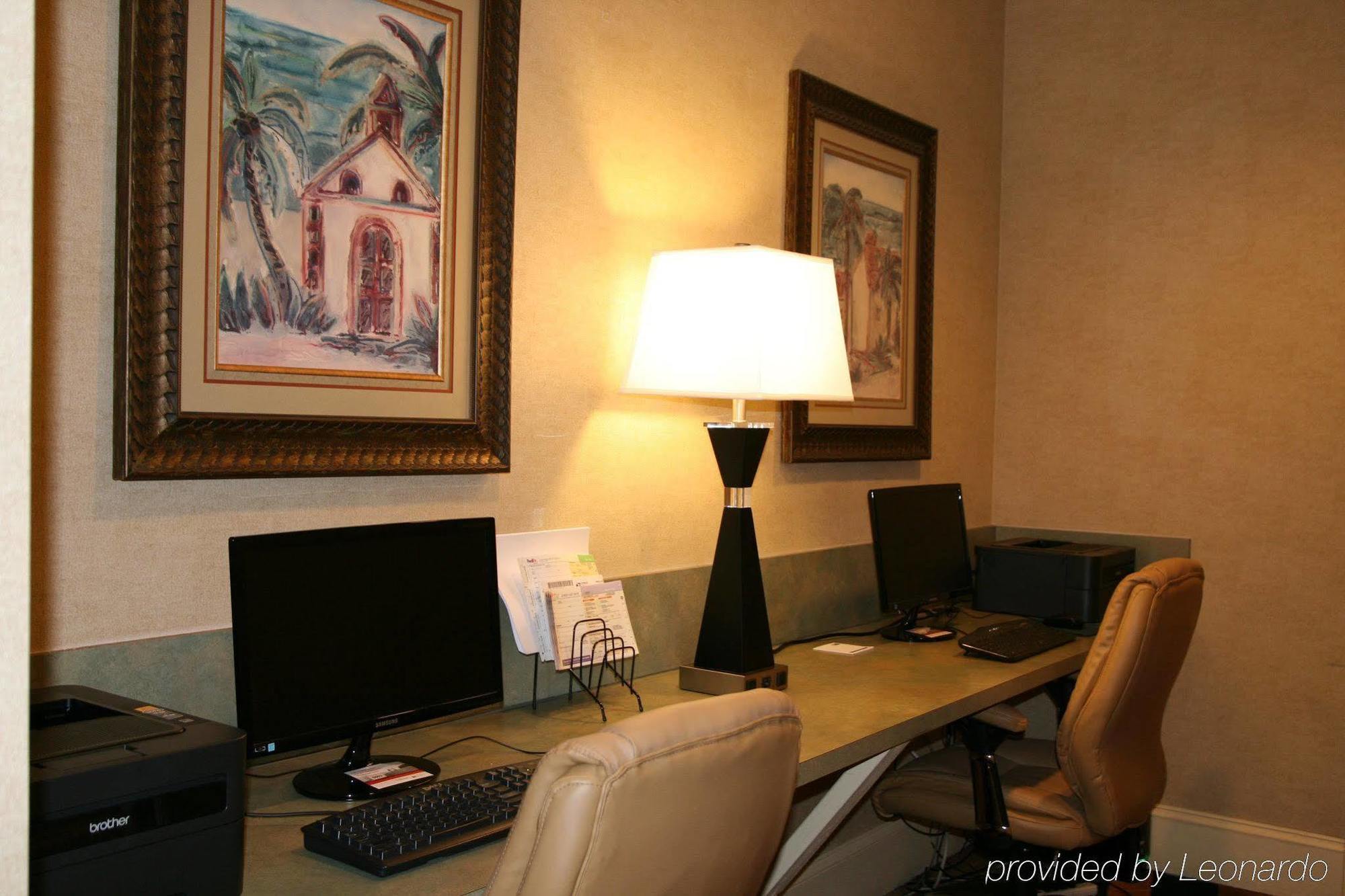 Express & Tampa-anderson Road-veterans Exp By Ihg Tampa