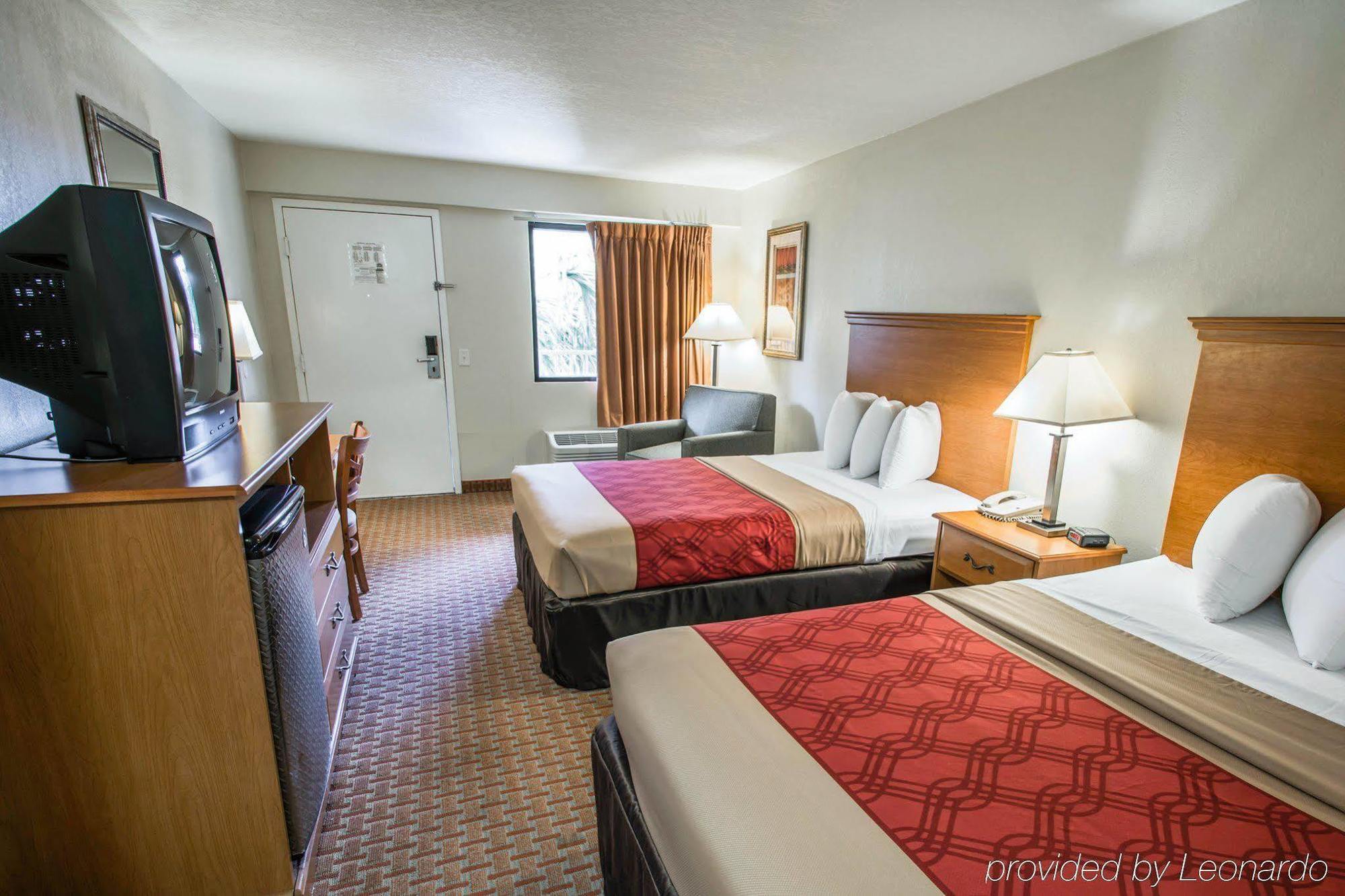 Inn Quality Atlantic Beach-mayo Clinic Jax Area Atlantic Beach