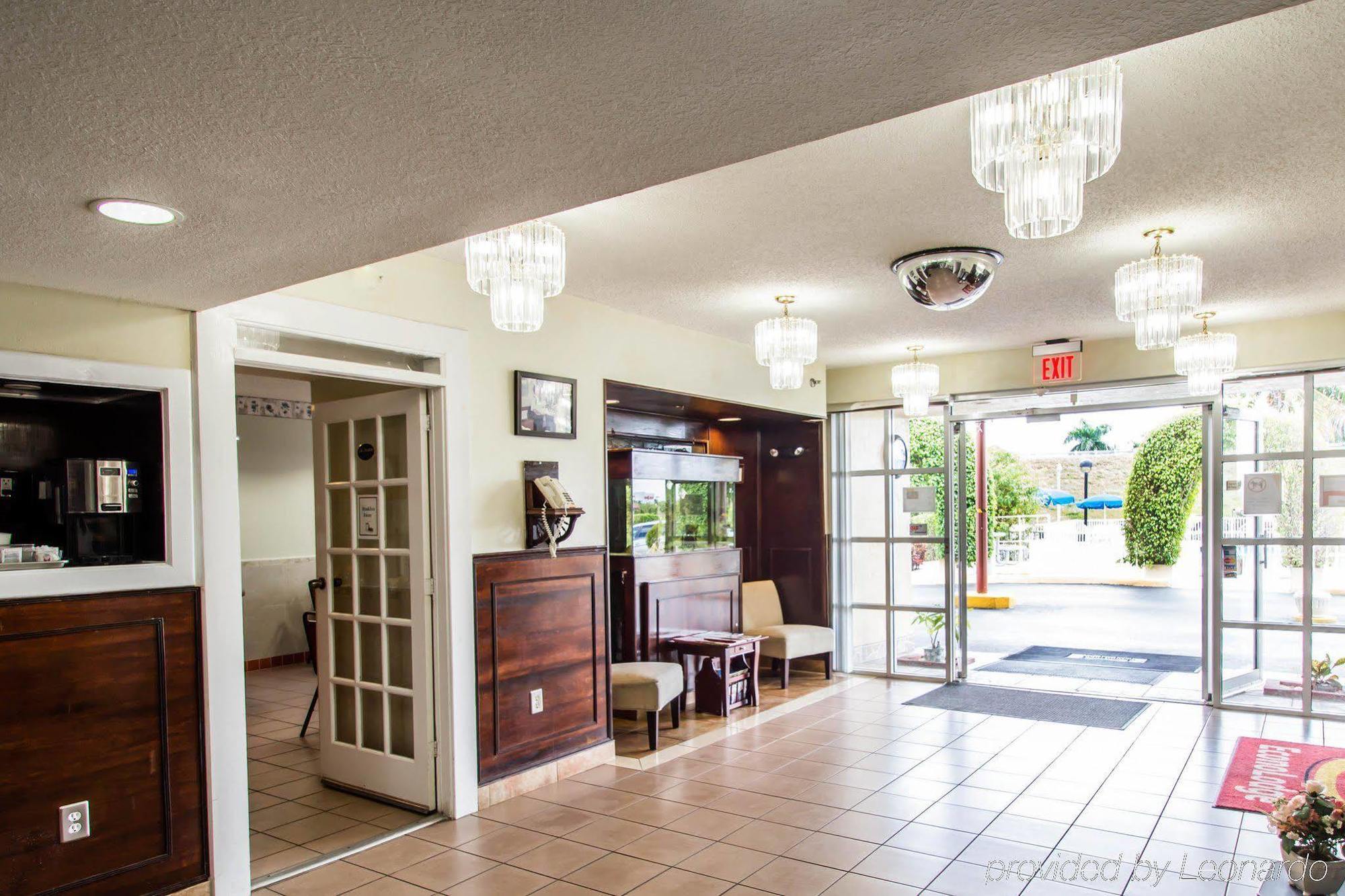 Hotel Belmont &