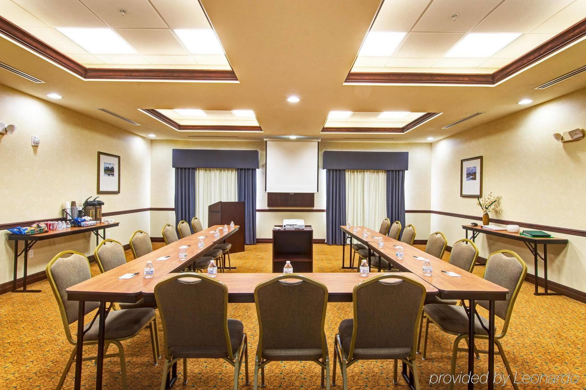 Country & By Radisson, St Petersburg - Clearwater, Fl Hotel Pinellas Park