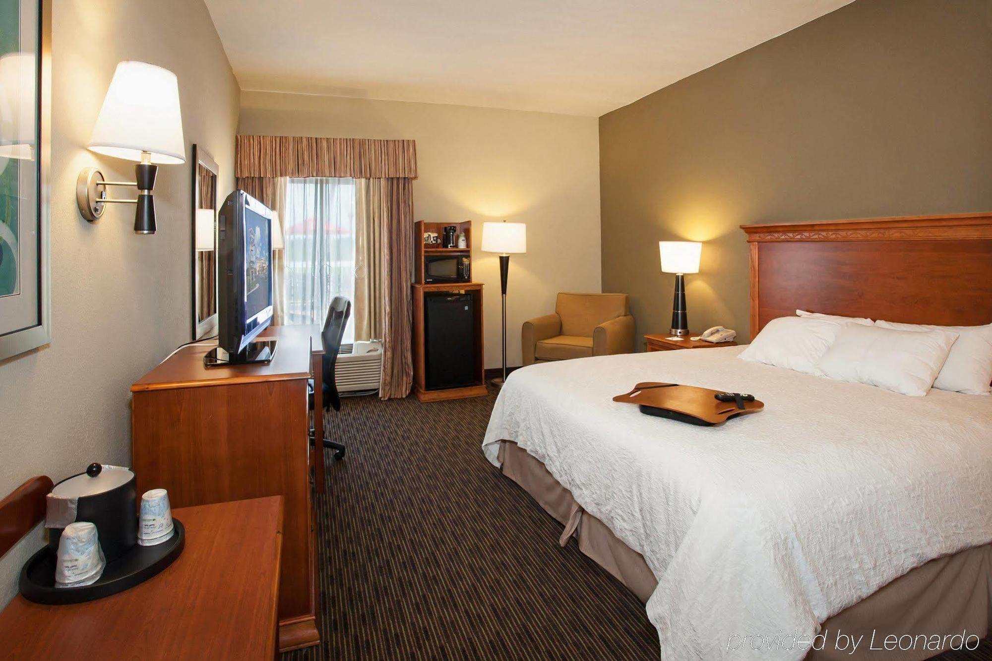 Hampton Hotel 3*