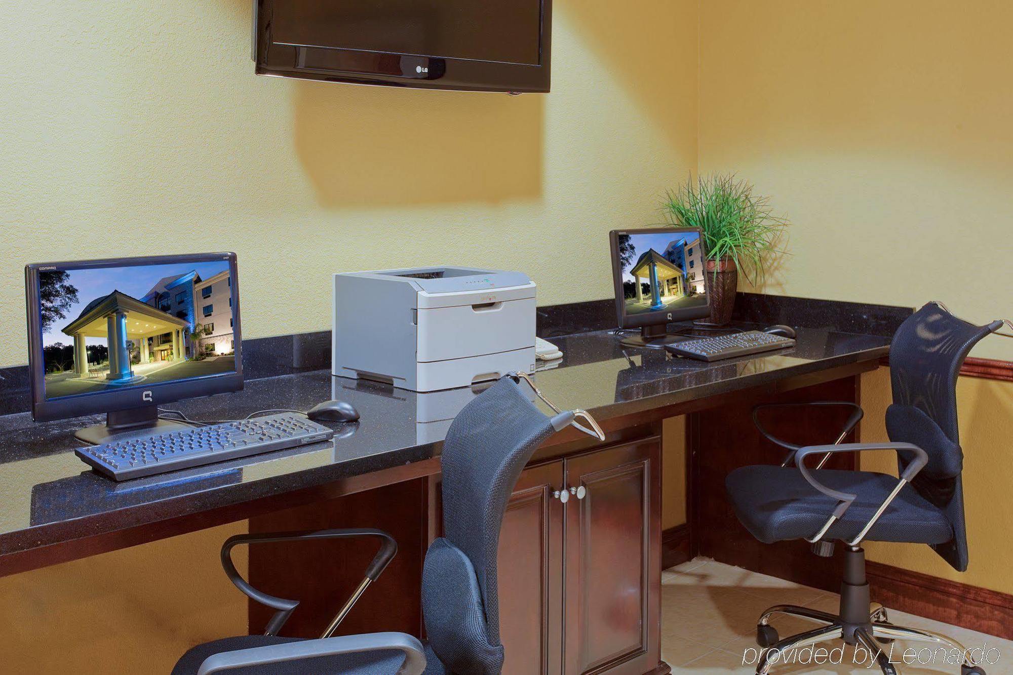 Express & Pensacola-west Navy Base By Ihg Pensacola