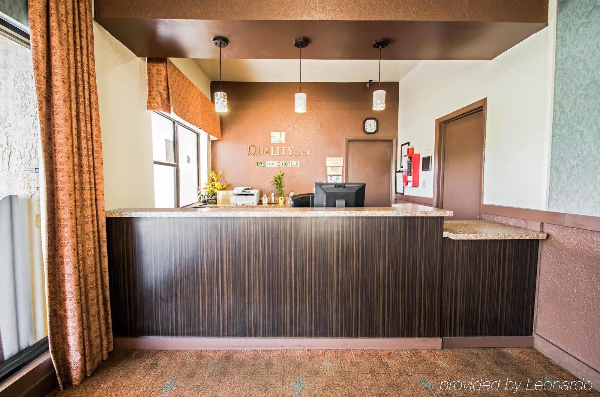 Inn Quality Near Blue Spring Orange City
