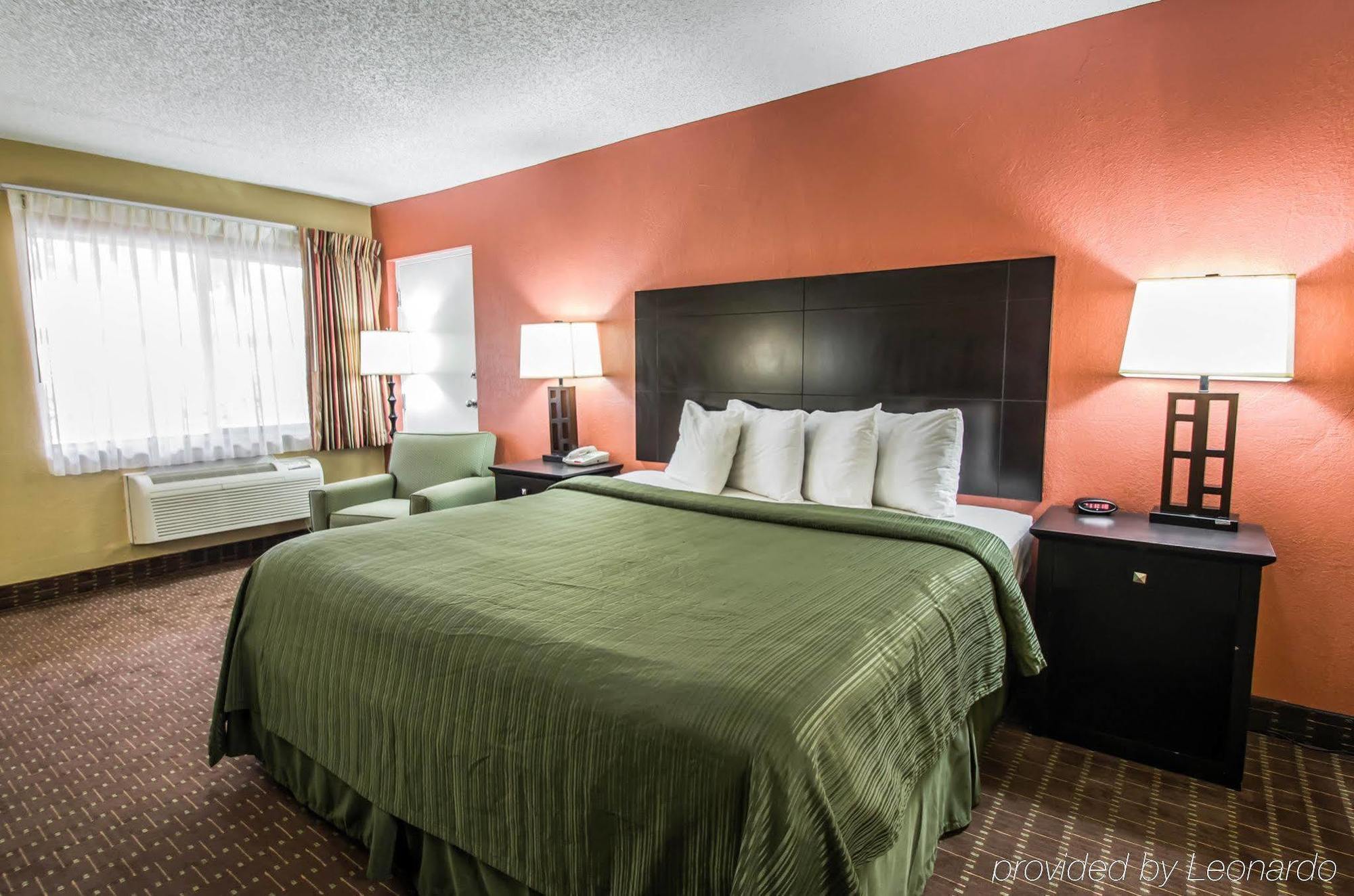 Inn Quality Near Blue Spring