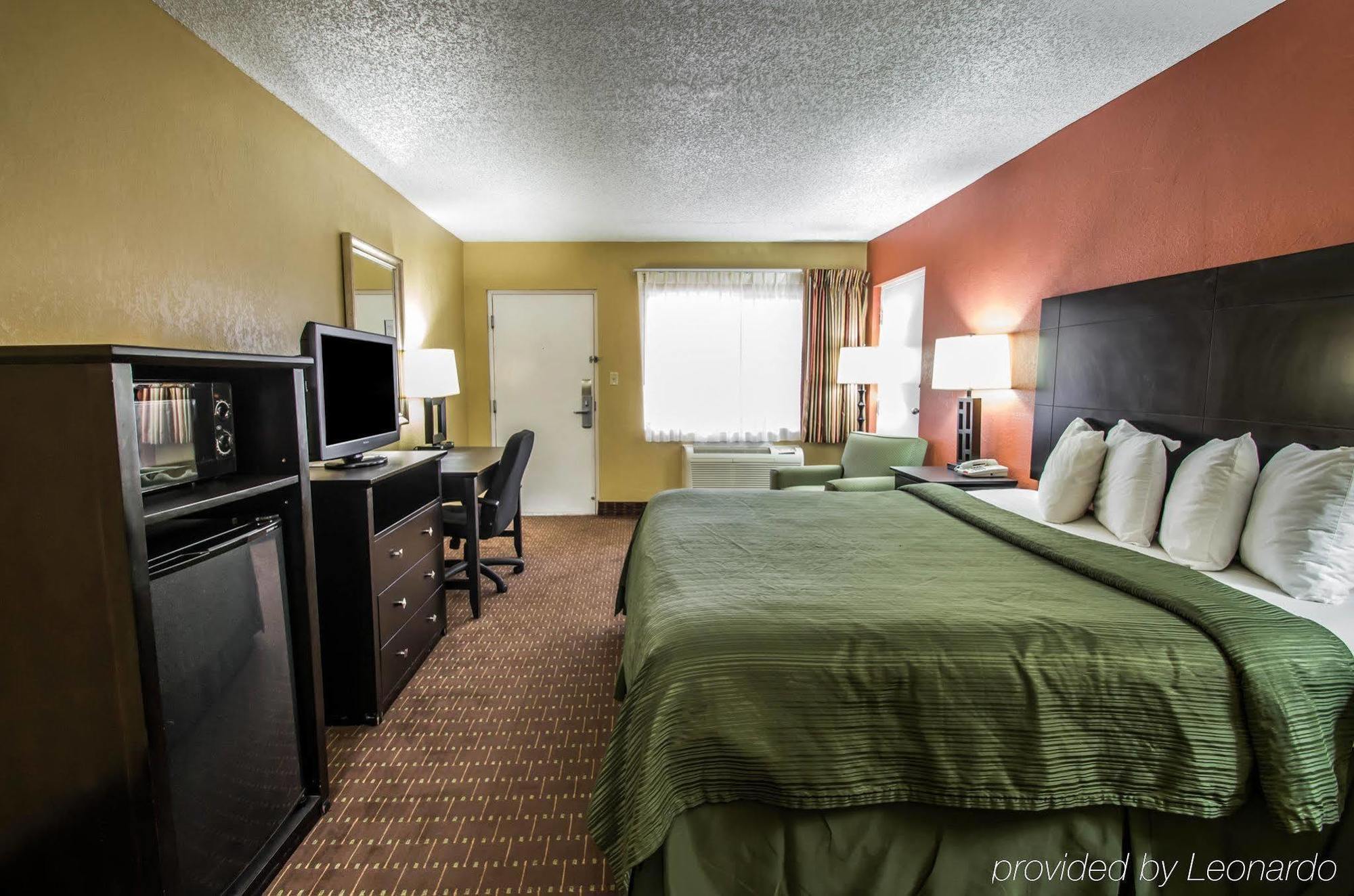 Inn Quality Near Blue Spring Orange City