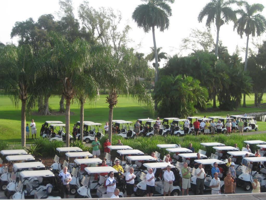 Golf 3* Hollywood