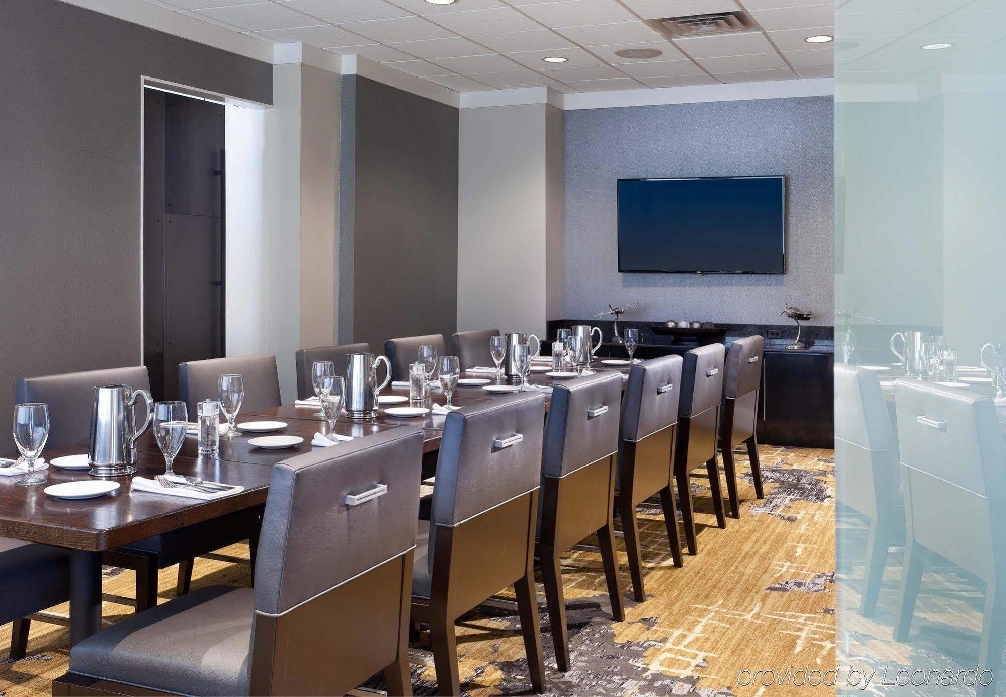 Airport Marriott 4*