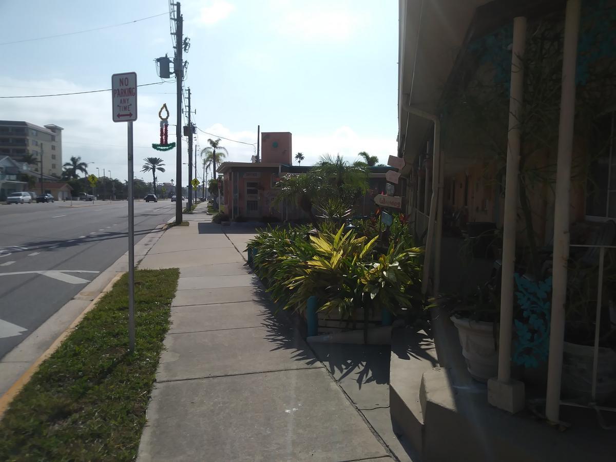 Michaels Siesta Motel St. Petersburg