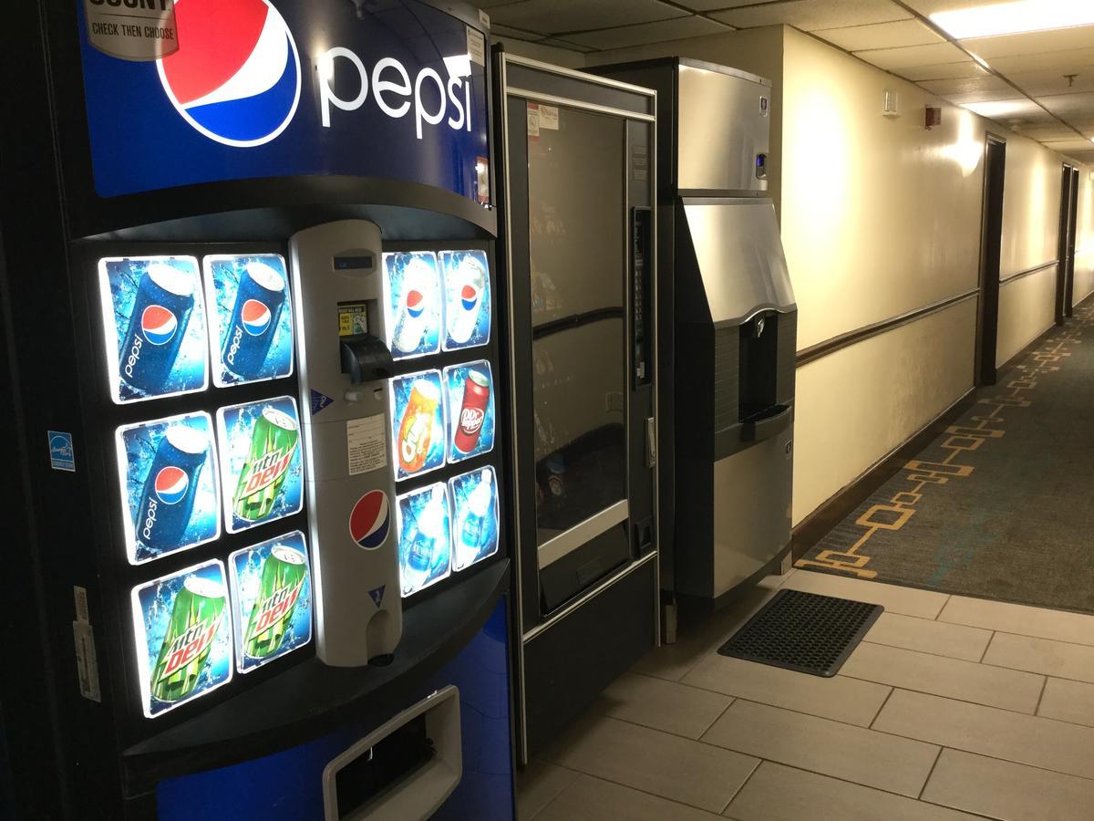 Super 8 By Wyndham Clearwater/st. Petersburg Airport Clearwater
