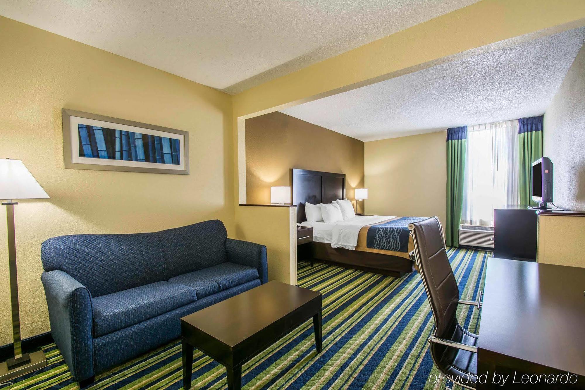 Comfort & - West Palm South Hotel 3*