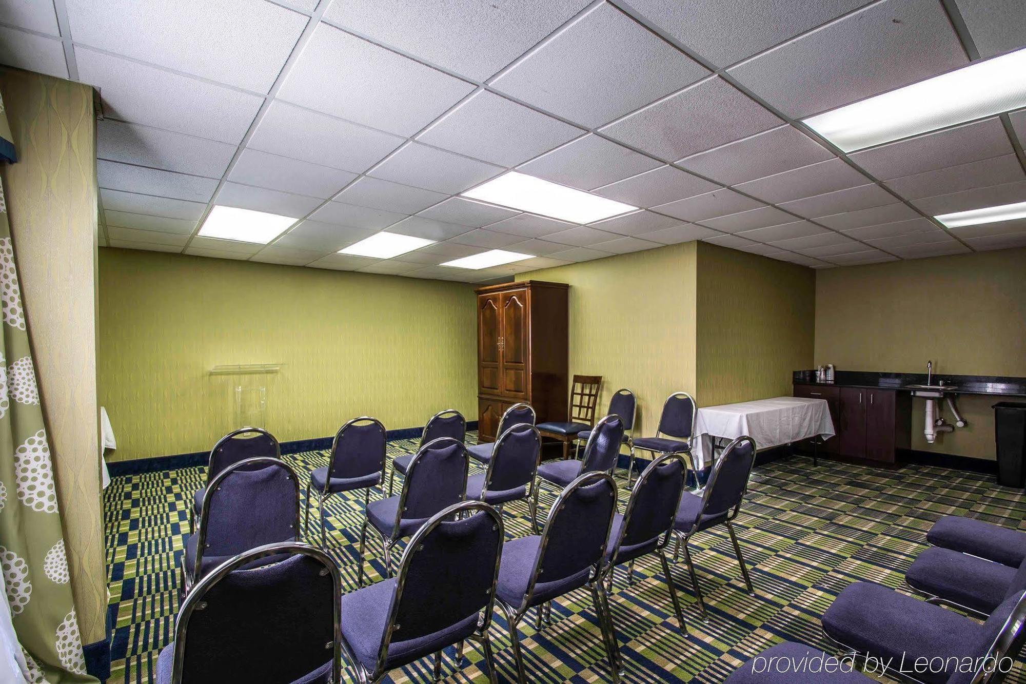 Comfort & - West Palm South Hotel 3*