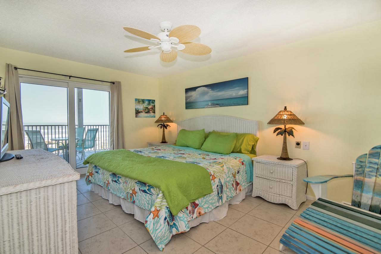 Apartment Joyce's Beachfront 2 *