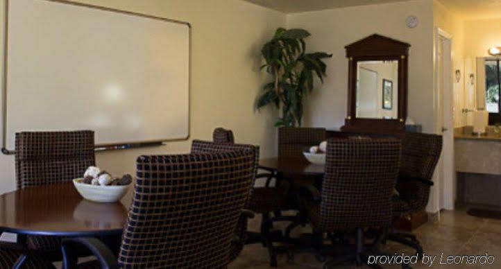 At - Pierce Hotel Fort Pierce