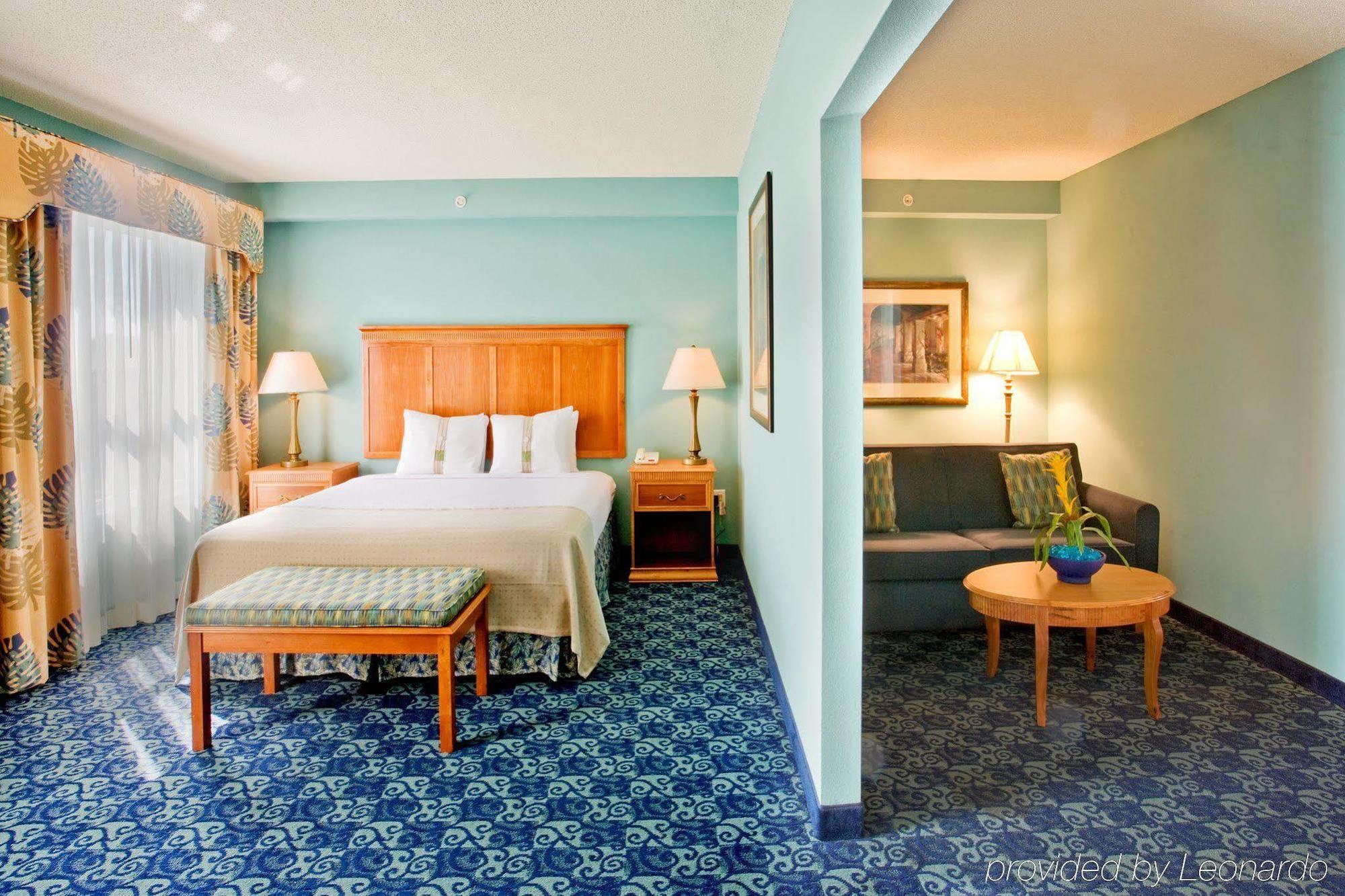 Hotel By Ihg