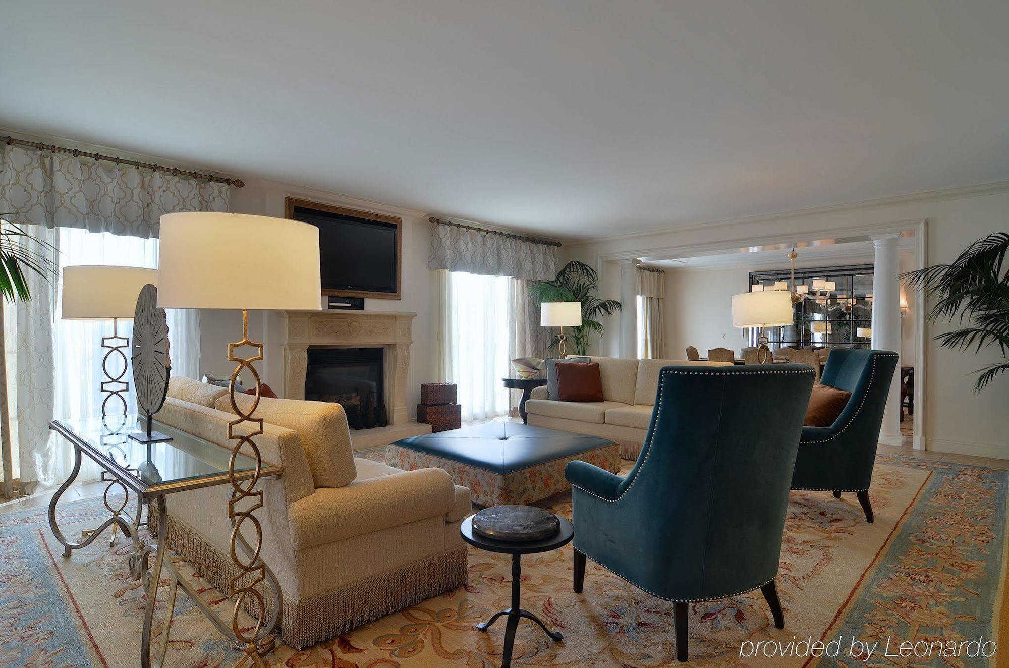 Universal's Loews Portofino Bay 4*