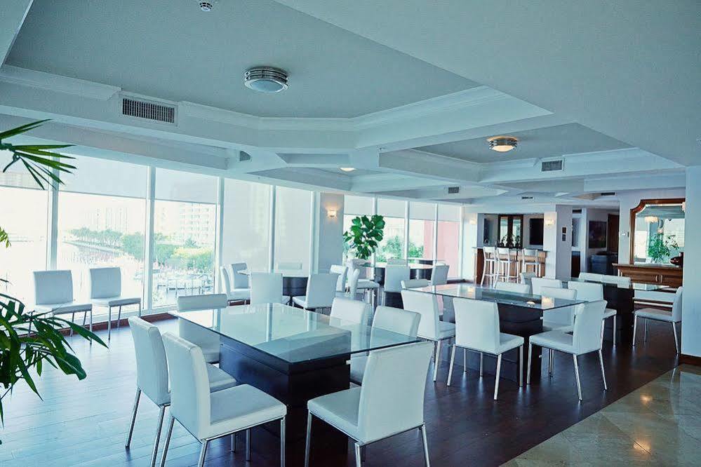 Luxury At Intracoastal Apartment