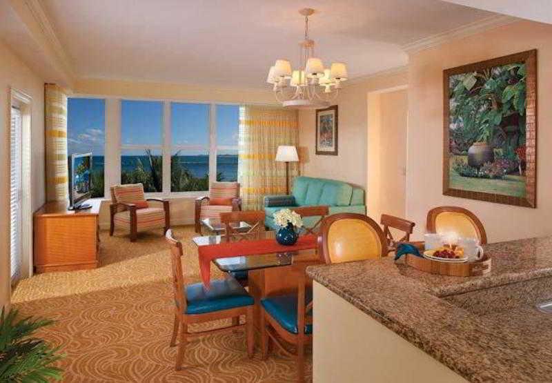 Hotel Marriott's Ocean Pointe 3*