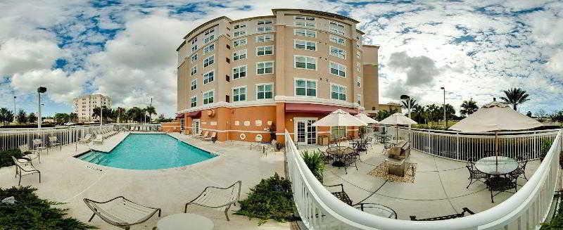 Hotel By Marriot Downtown 3*