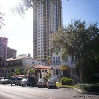 The Birchwood Hotel