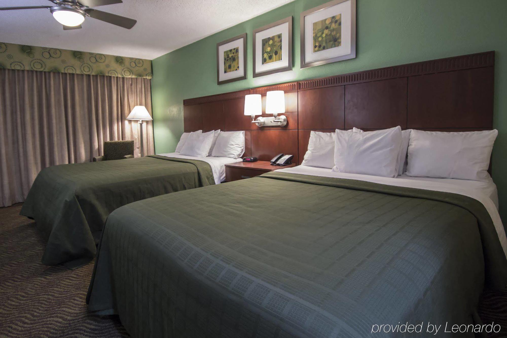 Quality & Airport-cruise Port 3* Hollywood