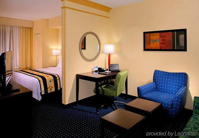 Springhill By Marriott Naples