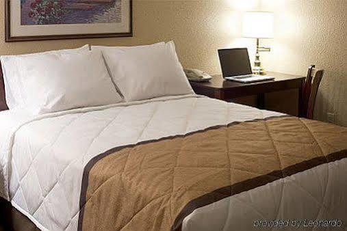 Extended America Select - - Southside - St Johns Towne Ctr