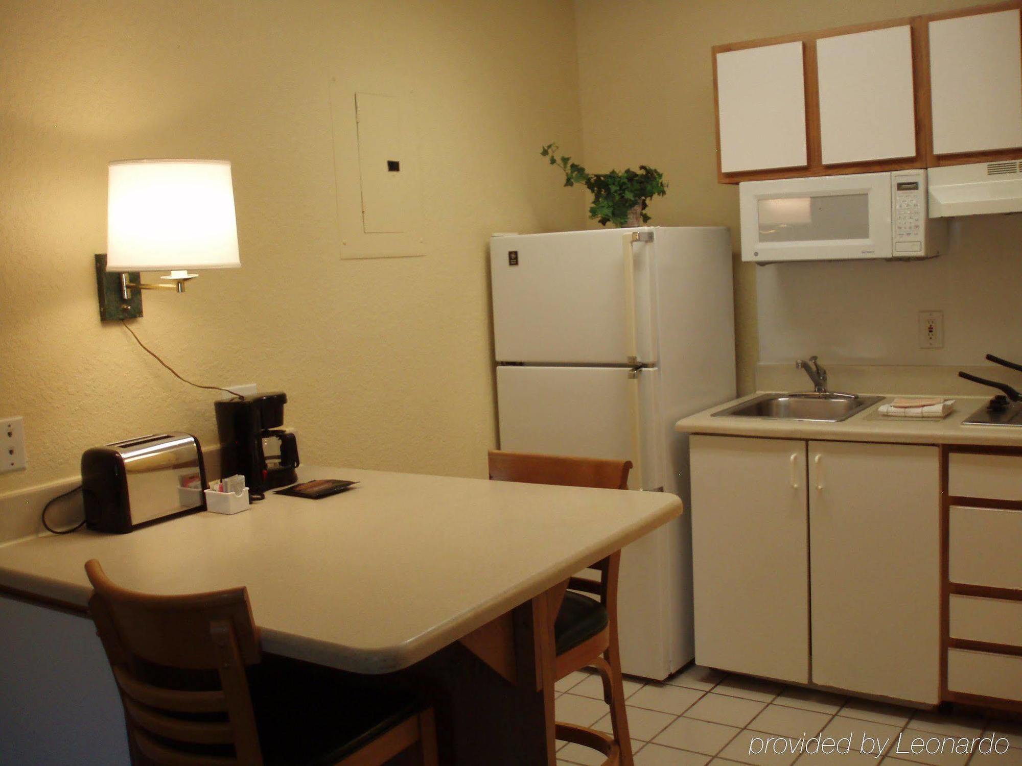 Extended America Select - - Southside - St Johns Towne Ctr Hotel
