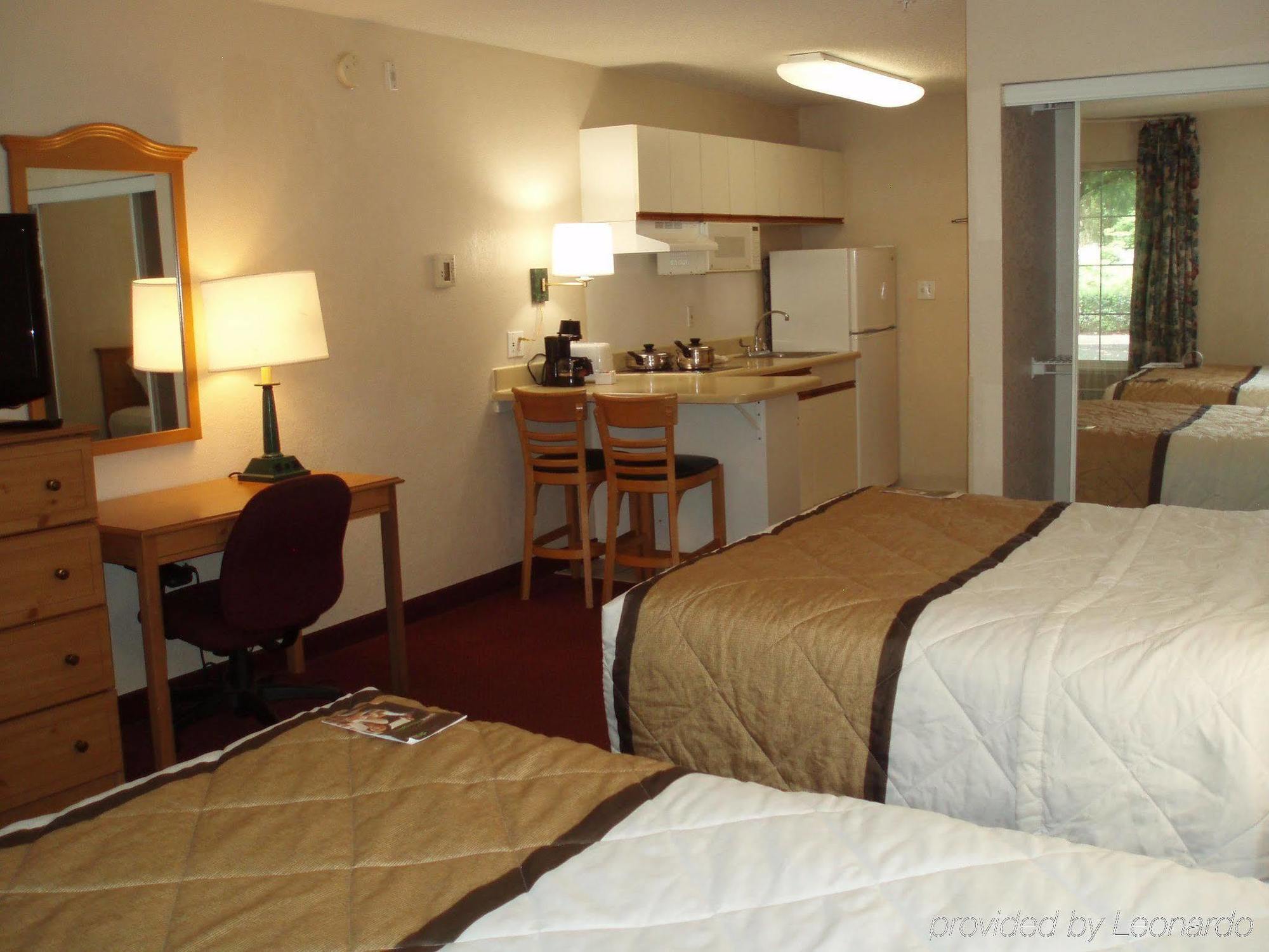 Extended America Select - - Baymeadows Hotel 2*