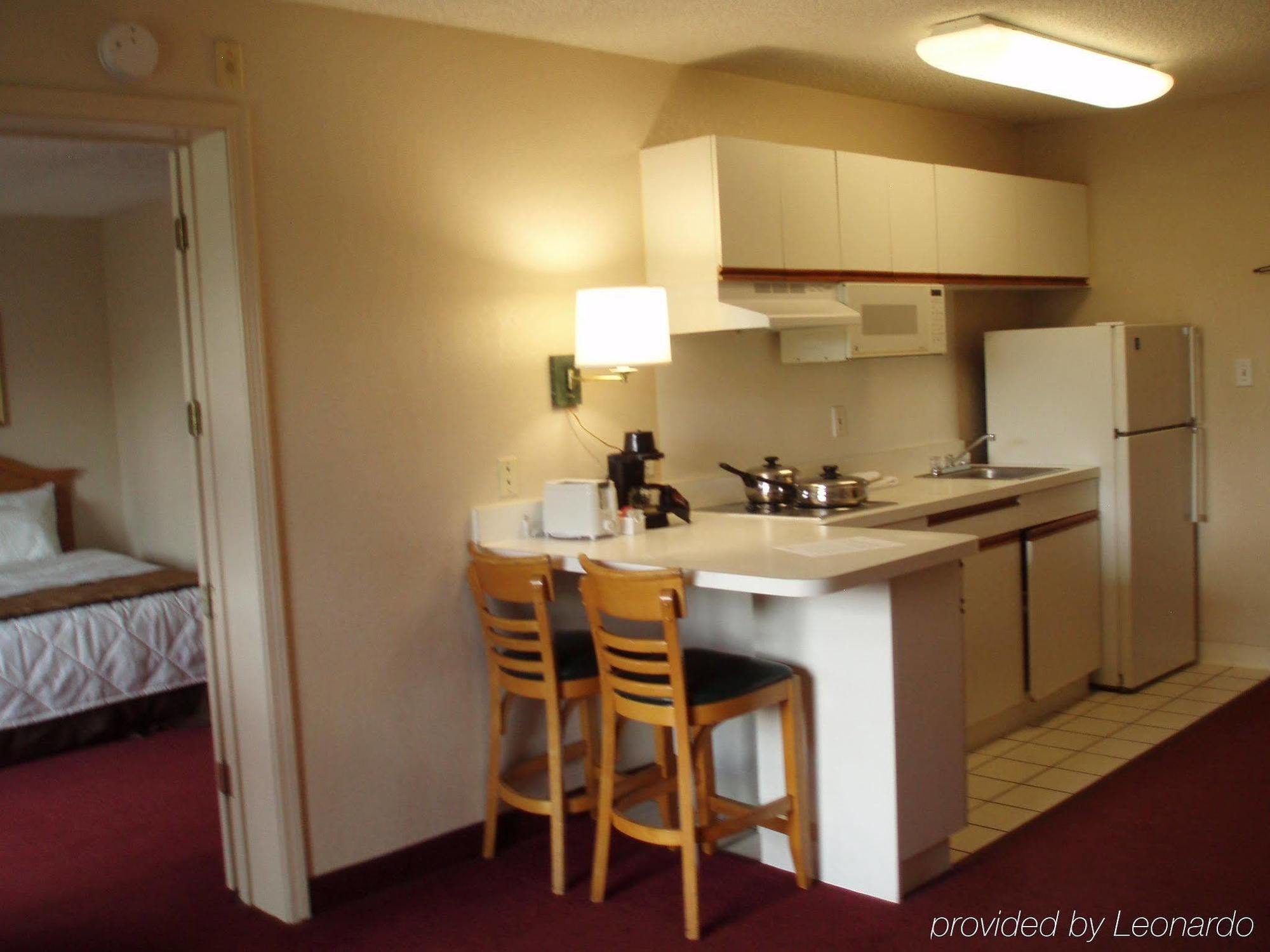 Extended America Select - - Baymeadows Jacksonville