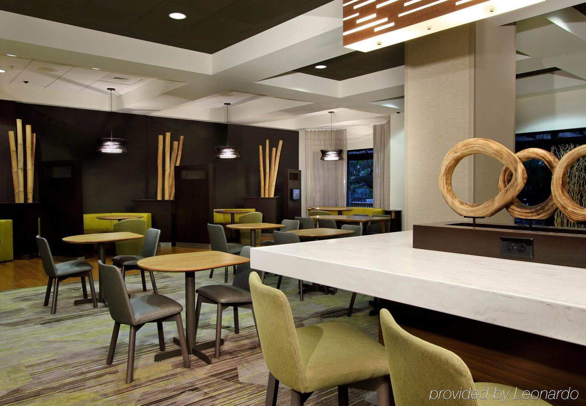 Courtyard By Marriott Cocoa Cape Canaveral Cocoa Beach