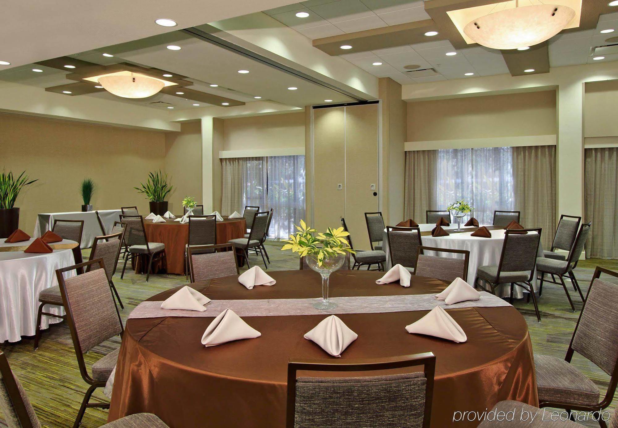 Courtyard By Marriott Cocoa Cape Canaveral Cocoa Beach