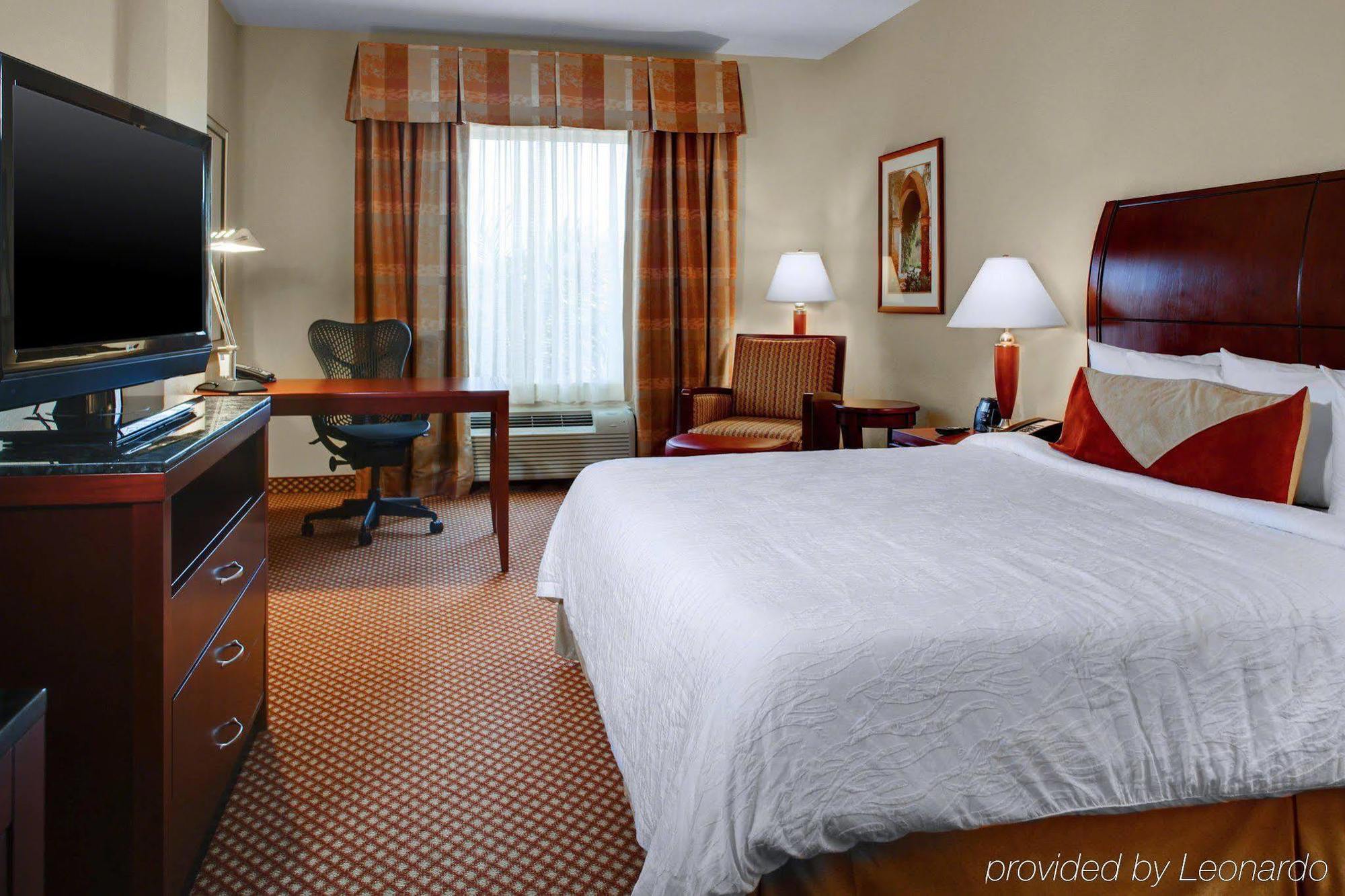 Hilton Garden Palm Gardens