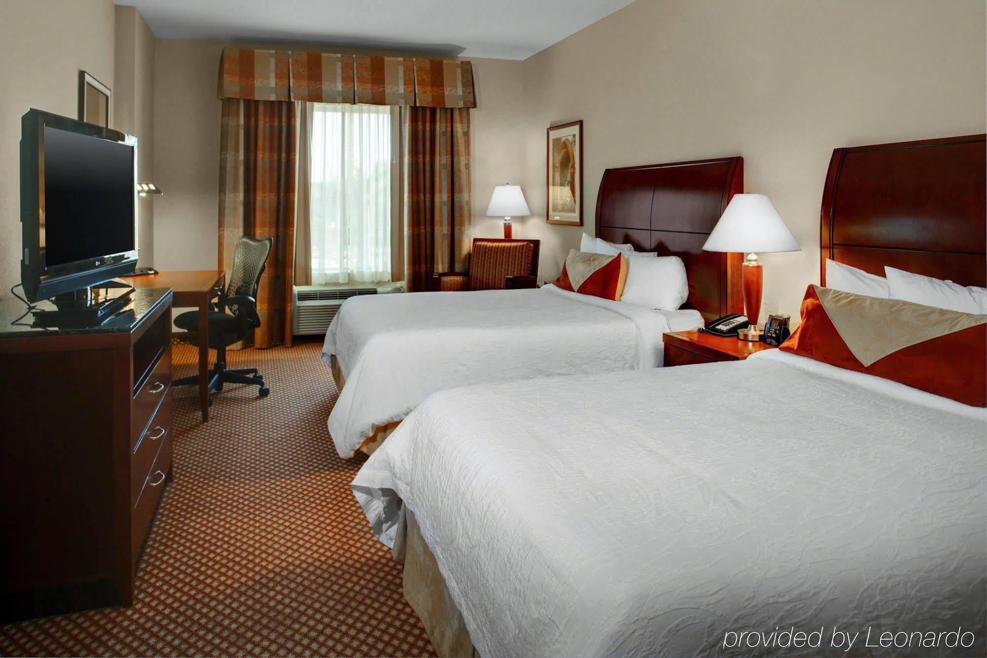 Hotel Hilton Garden Palm Gardens 3*