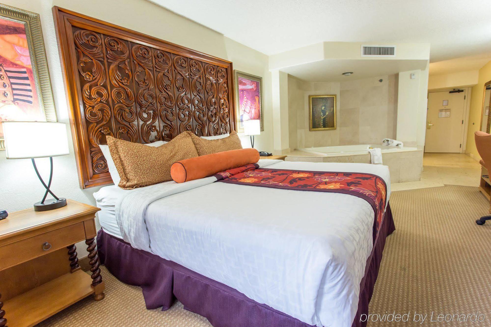 Castillo Real Hotel 3*